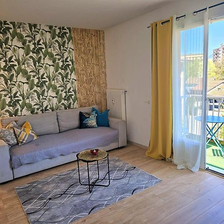 Paradise Apartment Near Downtown Lake & Free Parking - Local Bike อานซี ภายนอก รูปภาพ